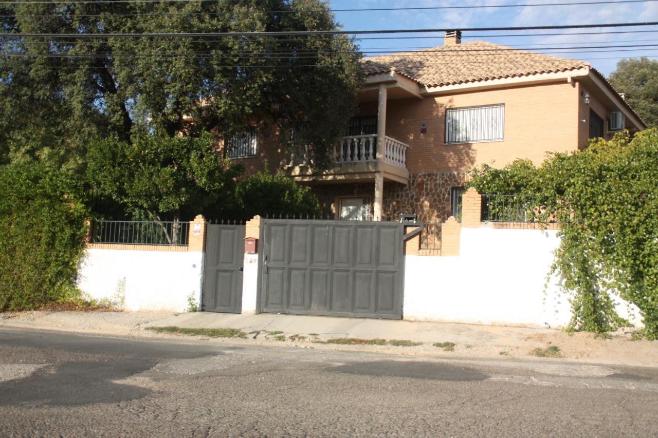 הוילה Villa del Prado Jaramundi מראה חיצוני תמונה